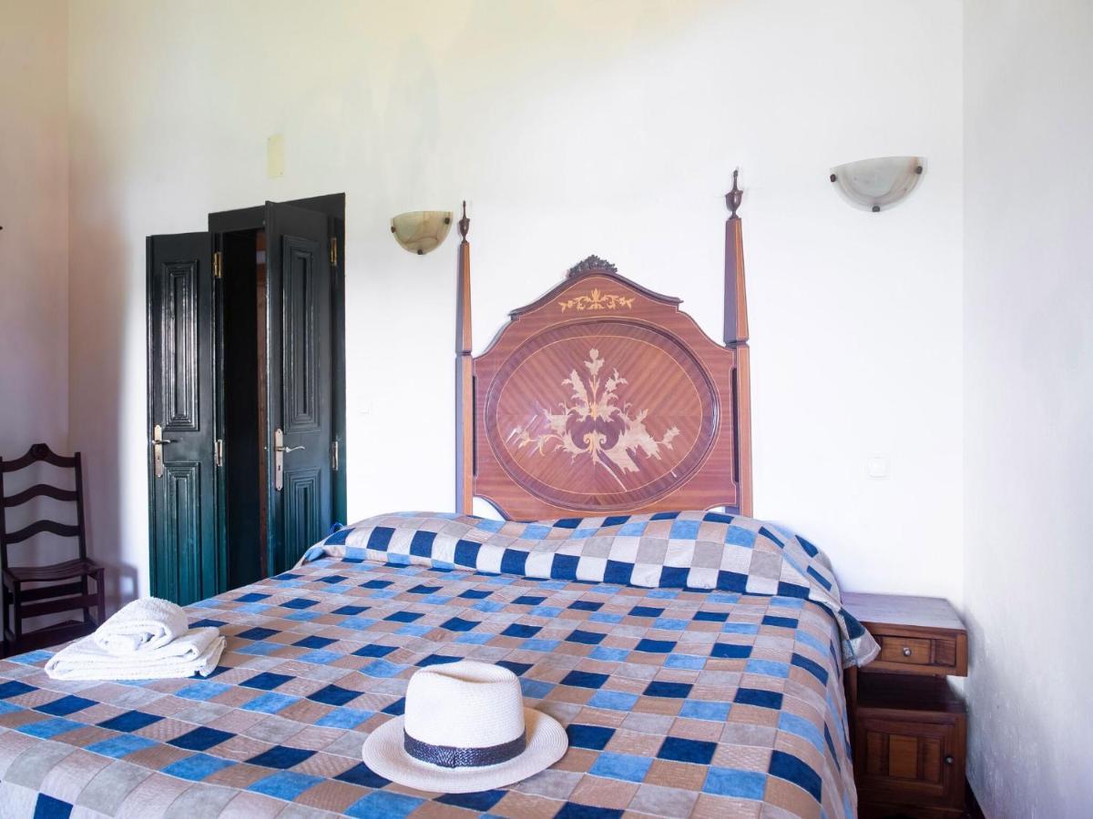 House With Authentic Tiling And Antique Furniture Villa Montemor-o-Novo Ngoại thất bức ảnh