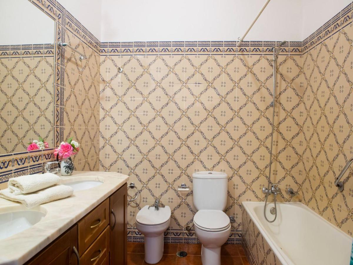 House With Authentic Tiling And Antique Furniture Villa Montemor-o-Novo Ngoại thất bức ảnh